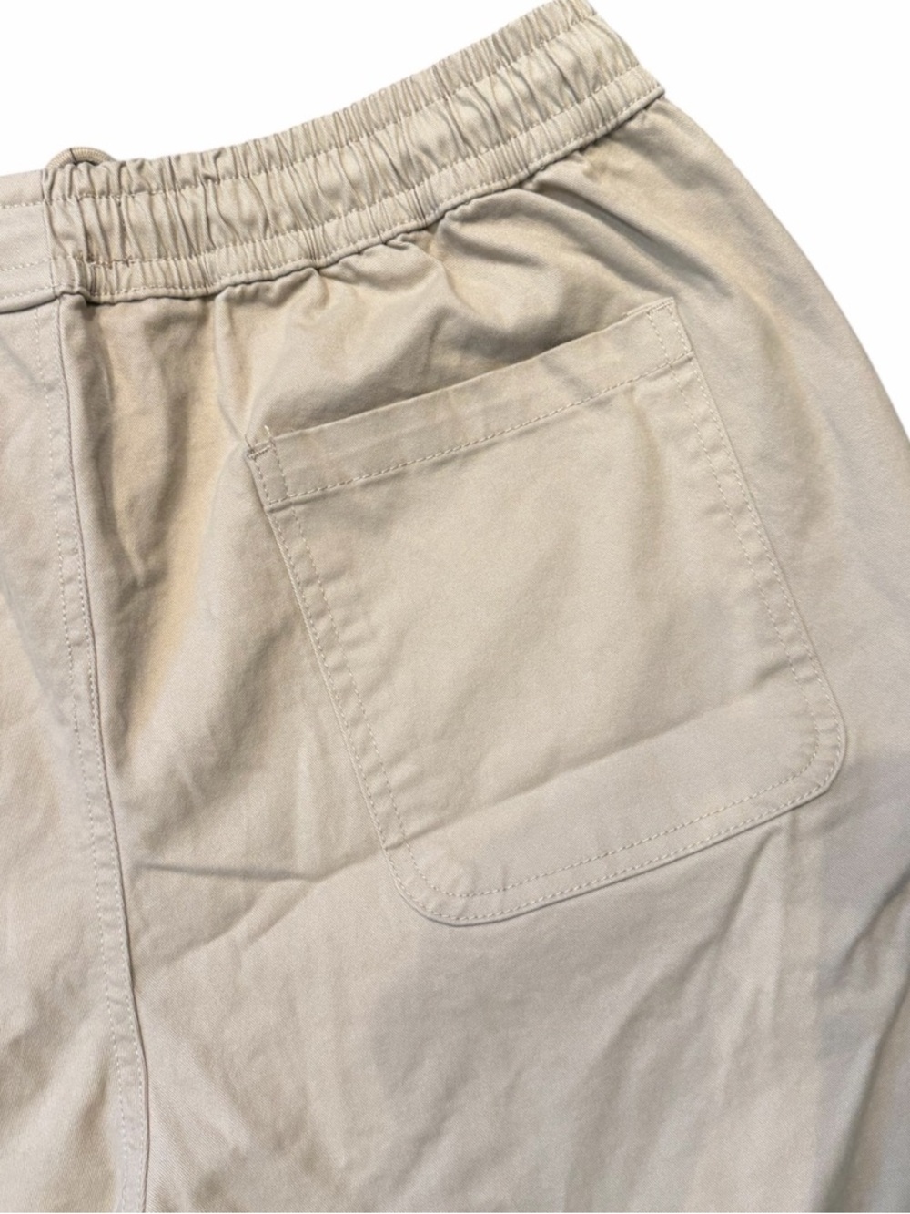Forever 21 Men's Drawstring Beige Shorts - Picture 5 of 5